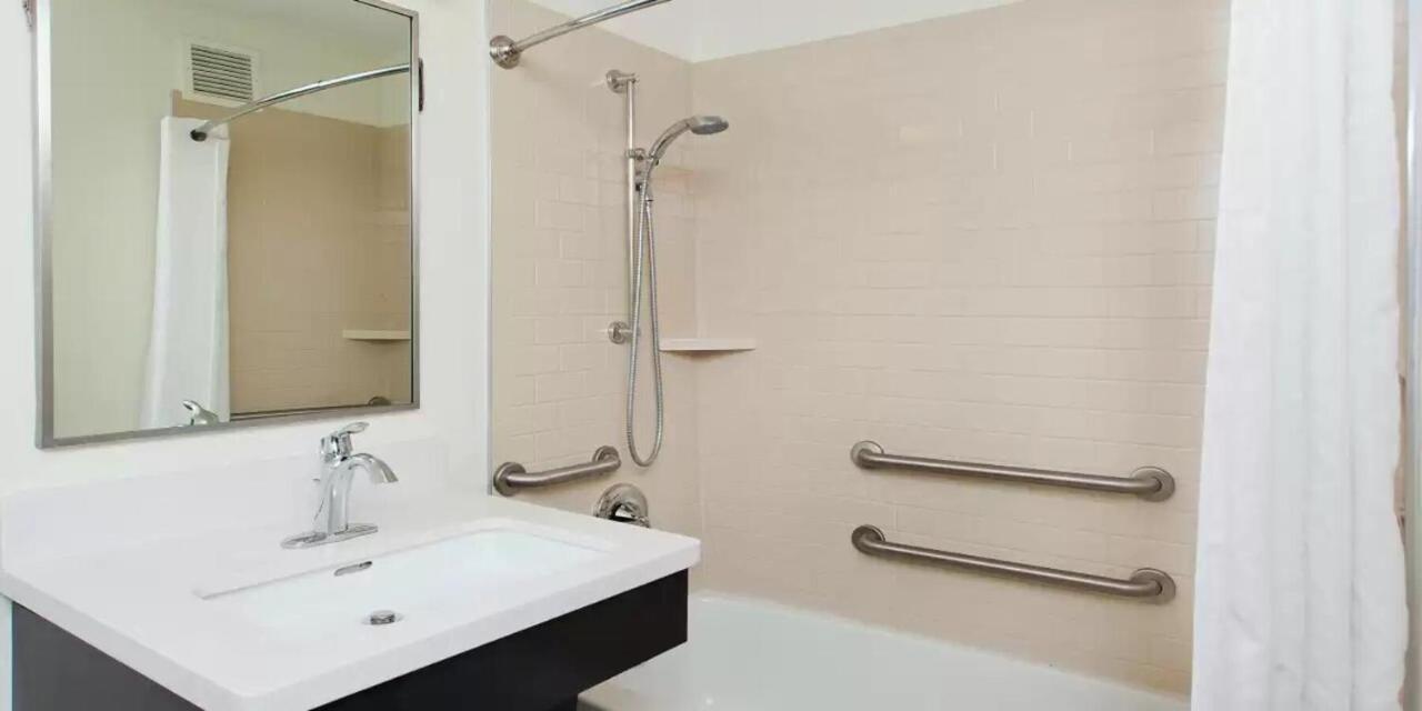 Mainstay Suites - Wichita Ne Buitenkant foto
